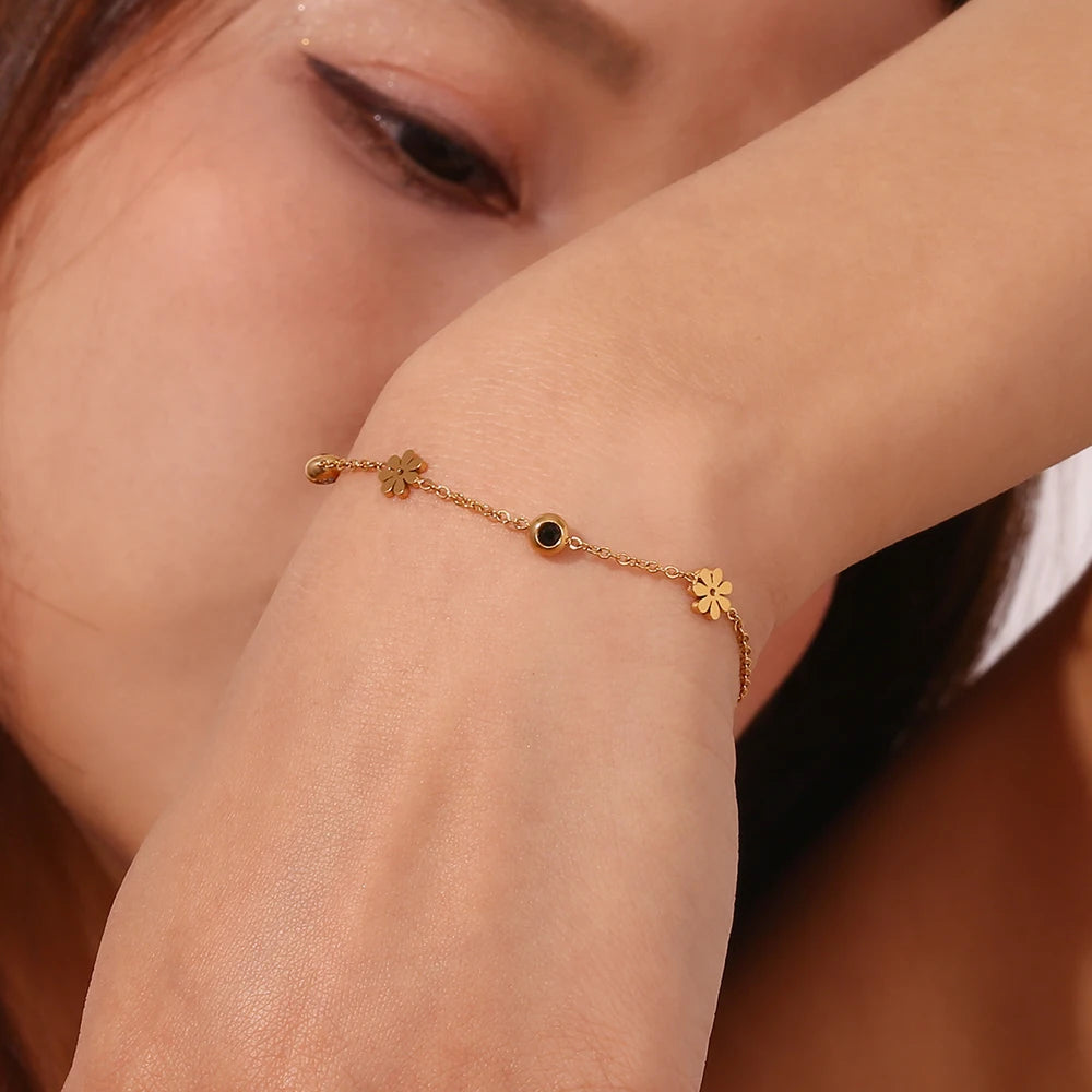 Flower and Crystal Chain Bracelet
