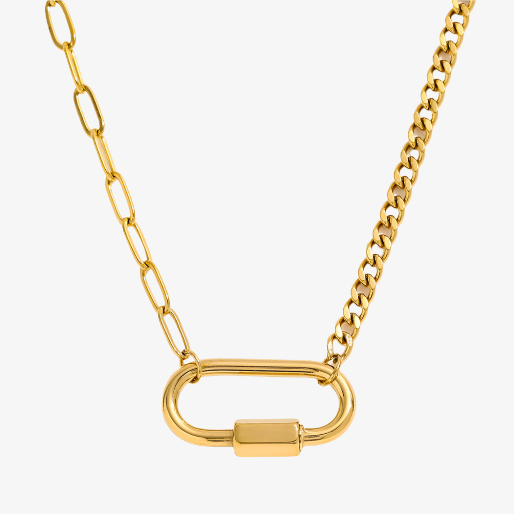 Link Pendant Necklace