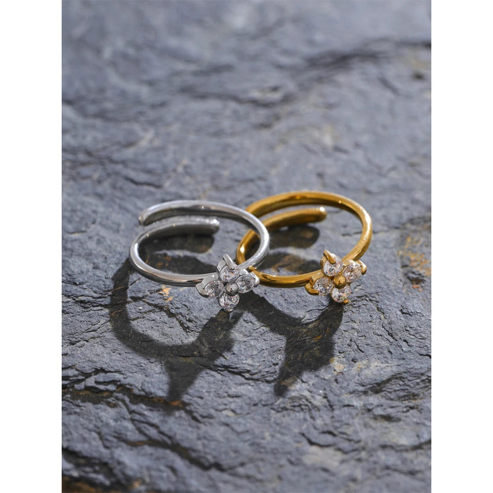 Floral Ring (Adjustable)