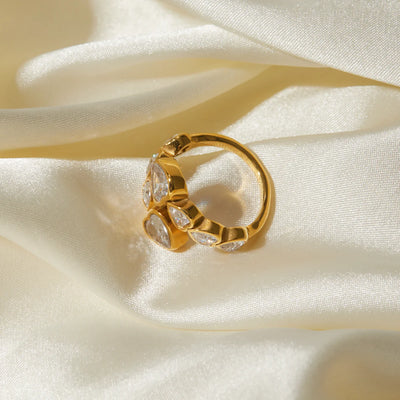 Heart Cluster Ring (Adjustable)